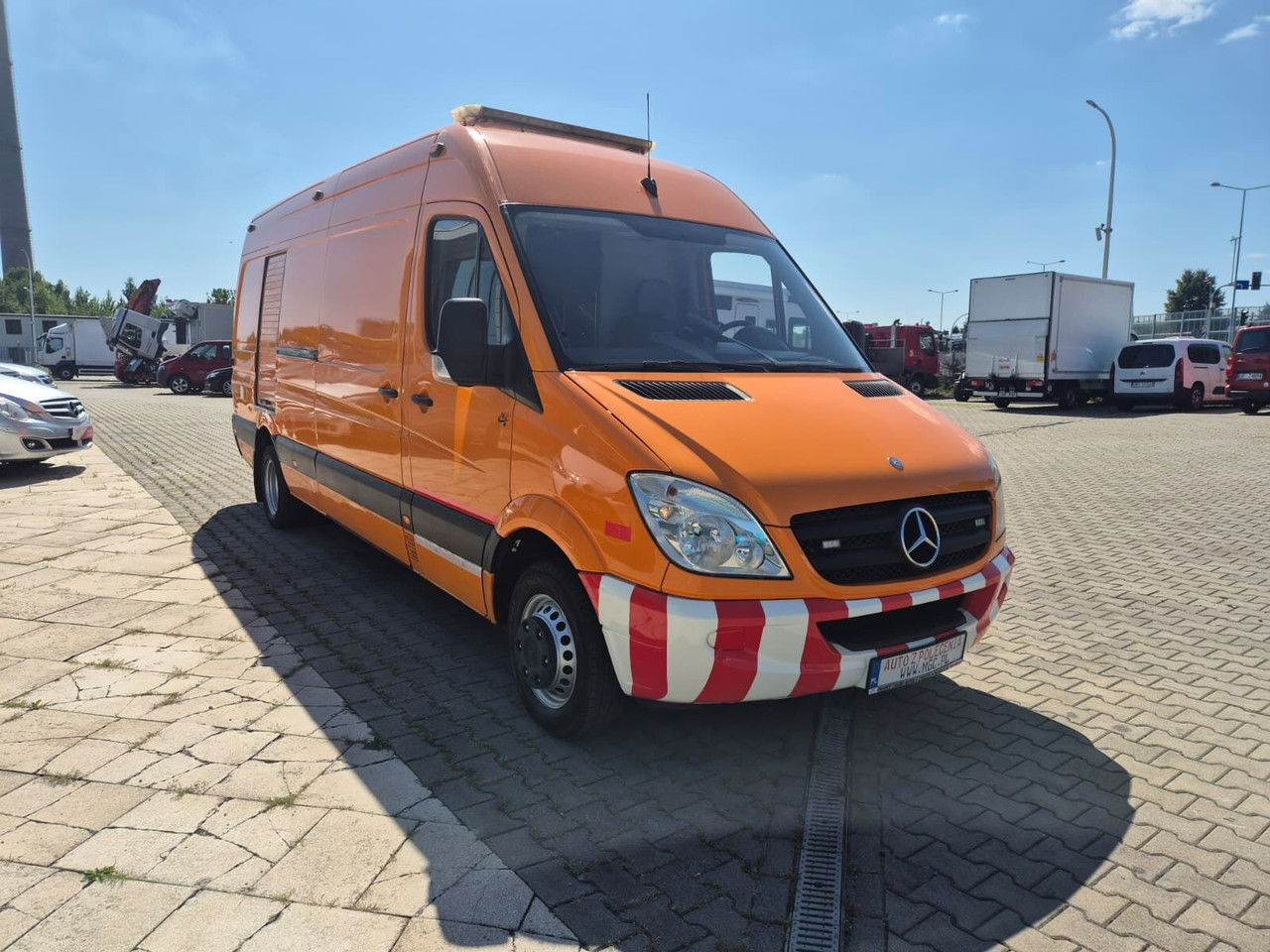 MERCEDES-BENZ 518 CDi / Ipek + Ibak TV-Kanal Inspektion / KANAL TV - Vehículo municipal: foto 5 MERCEDES-BENZ 518 CDi / Ipek + Ibak TV-Kanal Inspektion / KANAL TV - Vehículo municipal: foto 5