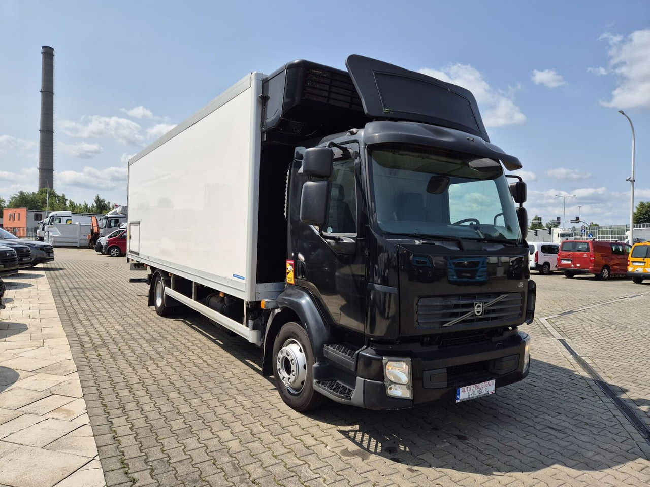 Volvo FL 240 1 Owner / Izotherm / Zepro 1500KG / Euro IV - Camión caja cerrada: foto 5 Volvo FL 240 1 Owner / Izotherm / Zepro 1500KG / Euro IV - Camión caja cerrada: foto 5