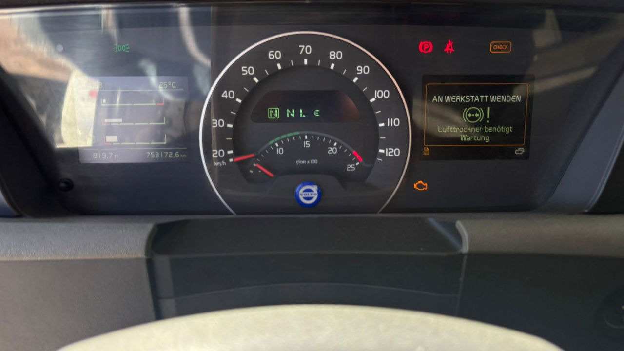 Volvo FH 460 4x2 tractor unit - tipper hydraulics - Cabeza tractora: foto 5 Volvo FH 460 4x2 tractor unit - tipper hydraulics - Cabeza tractora: foto 5