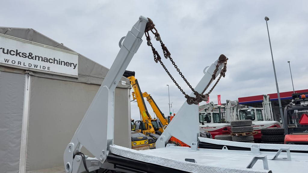 Portacontenedore/ Intercambiable camión Iveco Eurocargo ML180 E28 4x2 Epsilon 110 - absetz tipper: foto 9 Portacontenedore/ Intercambiable camión Iveco Eurocargo ML180 E28 4x2 Epsilon 110 - absetz tipper: foto 9