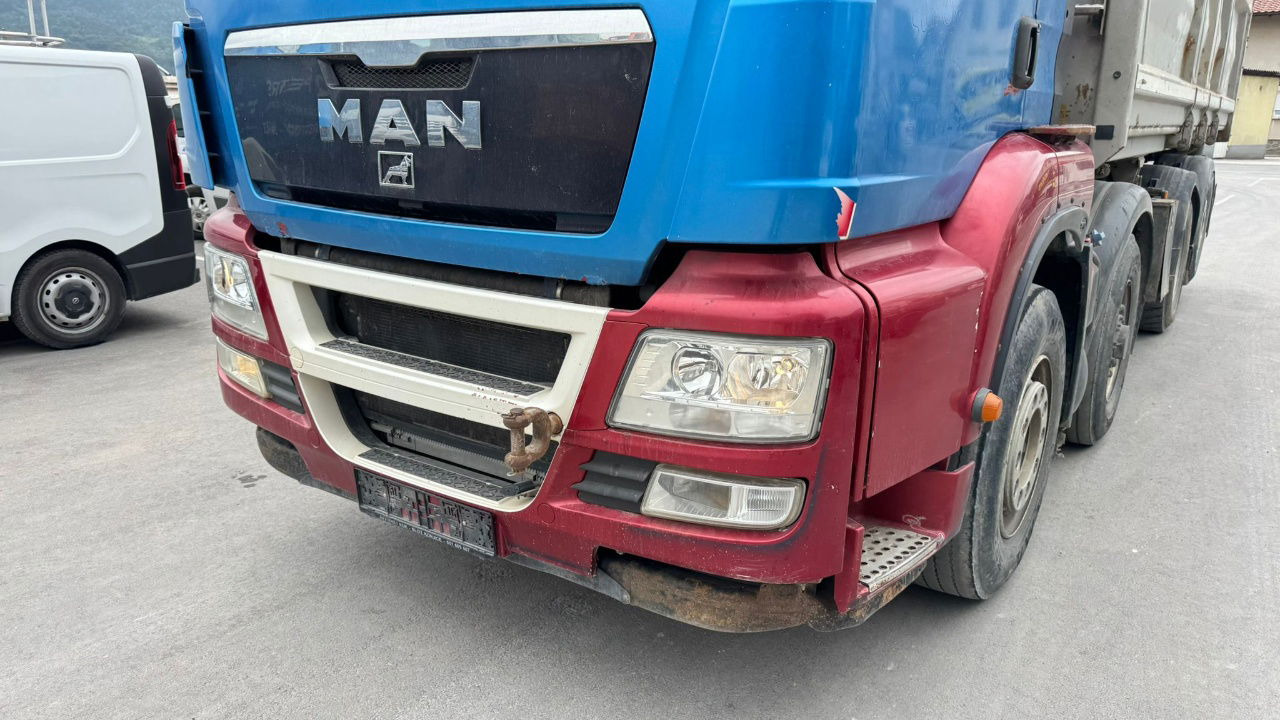 MAN TGS 35.480 8x4 HL-6 bordmatic tipper - euro 5 - Volquete camión: foto 2 MAN TGS 35.480 8x4 HL-6 bordmatic tipper - euro 5 - Volquete camión: foto 2