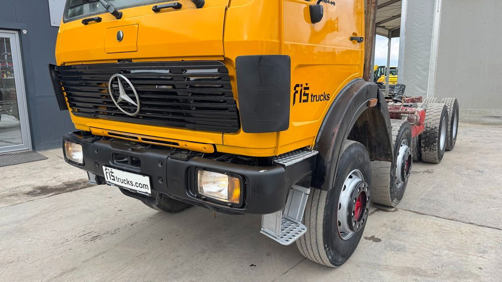 Mercedes-Benz 3228 8x4 chassis - v8 - Chasis camión: foto 2 Mercedes-Benz 3228 8x4 chassis - v8 - Chasis camión: foto 2