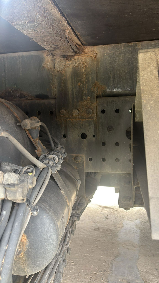Camión caja abierta Mercedes-Benz Actros 2536 L 6x2 stake body - lifting axle: foto 7