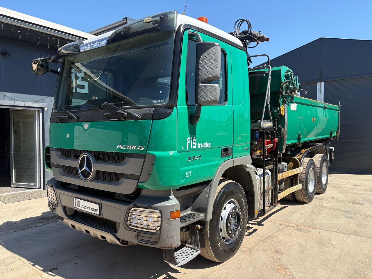 Mercedes-Benz Actros 3341 6X4 Tipper Bordmatic - Crane HMF 1730-K2 - Volquete camión, Camión grúa: foto 1 Mercedes-Benz Actros 3341 6X4 Tipper Bordmatic - Crane HMF 1730-K2 - Volquete camión, Camión grúa: foto 1