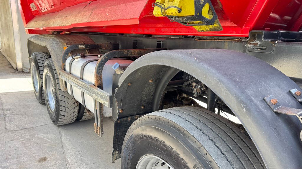 Mercedes-Benz Actros 4141 K 8x6 meiller mulda tipper - air condition - Volquete camión: foto 4 Mercedes-Benz Actros 4141 K 8x6 meiller mulda tipper - air condition - Volquete camión: foto 4