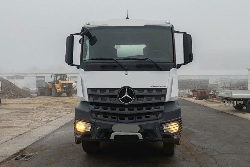 Mercedes-Benz Arocs 3240 8x4 9m3- 1.st owner - Camión hormigonera: foto 3 Mercedes-Benz Arocs 3240 8x4 9m3- 1.st owner - Camión hormigonera: foto 3