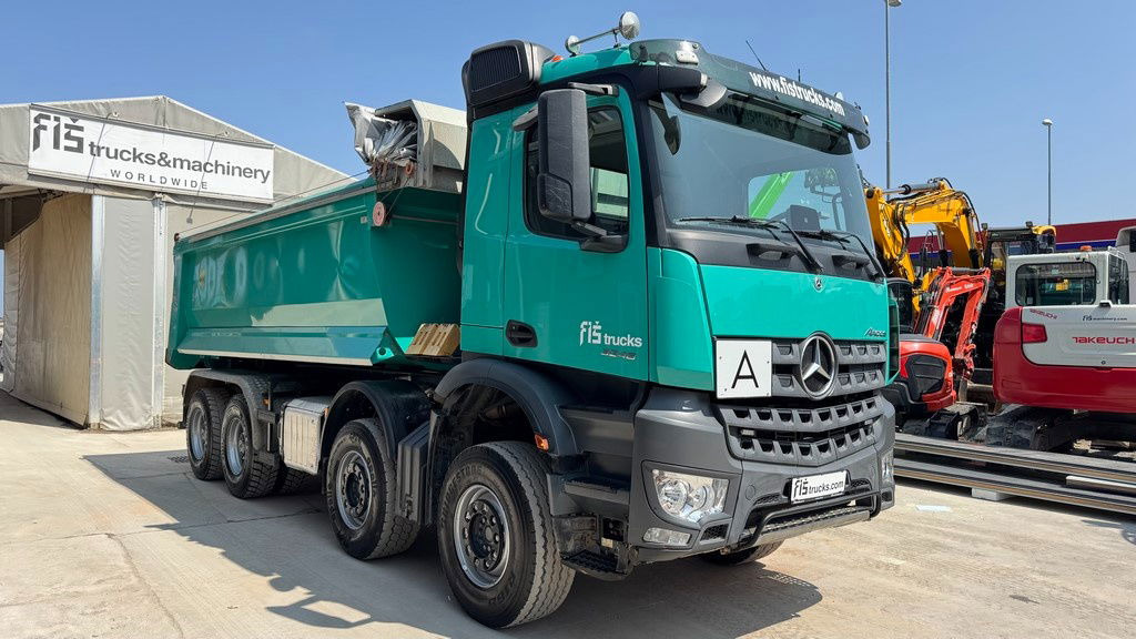 Mercedes-Benz Arocs 3248 8X4 mulda tipper - electric taurpaulin - Volquete camión: foto 3 Mercedes-Benz Arocs 3248 8X4 mulda tipper - electric taurpaulin - Volquete camión: foto 3