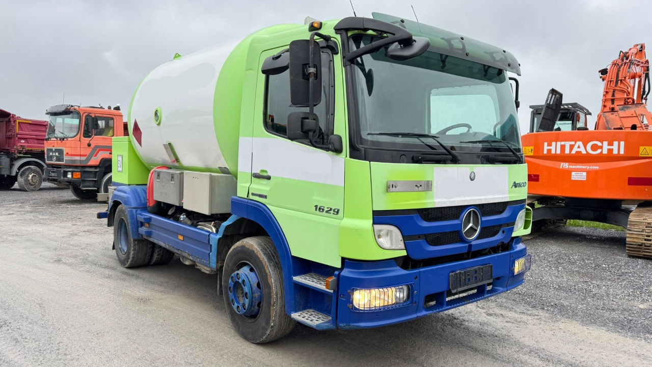 Mercedes-Benz Atego 1529 K 4X2 LPG Omsp Macola P27BN 11.000L - Cisterna camión: foto 3 Mercedes-Benz Atego 1529 K 4X2 LPG Omsp Macola P27BN 11.000L - Cisterna camión: foto 3