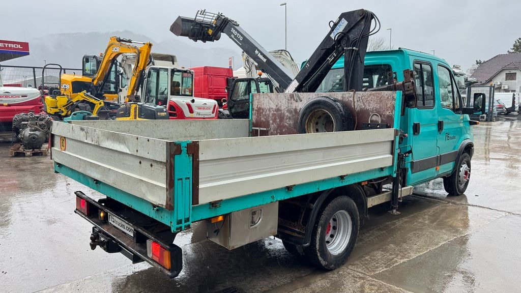 Iveco Daily 65 C15 stake body - Hiab 045-3 - 7.5M - Otros: foto 4 Iveco Daily 65 C15 stake body - Hiab 045-3 - 7.5M - Otros: foto 4