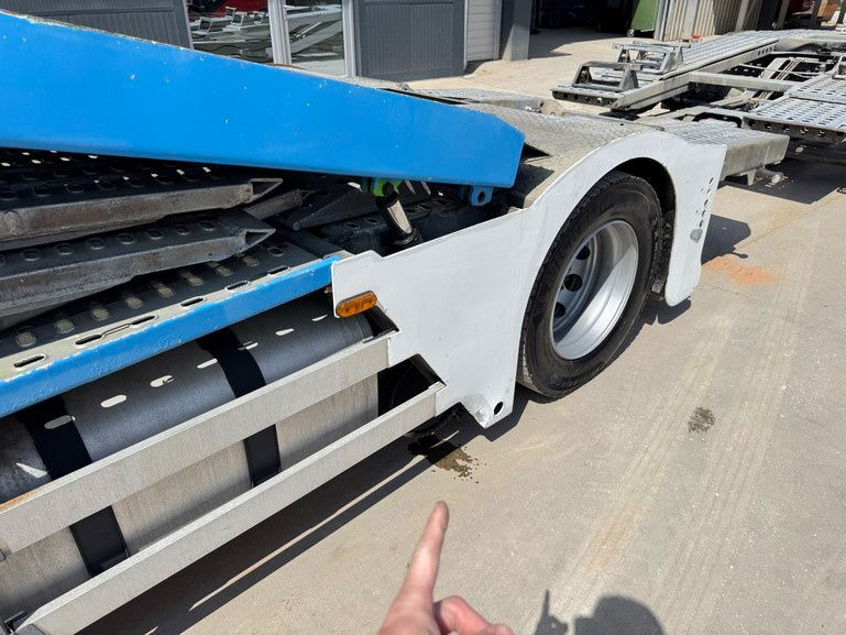 Renault Premium 460 4x2 LKW transporter + rolfo trailer - Portavehículos camión: foto 3 Renault Premium 460 4x2 LKW transporter + rolfo trailer - Portavehículos camión: foto 3