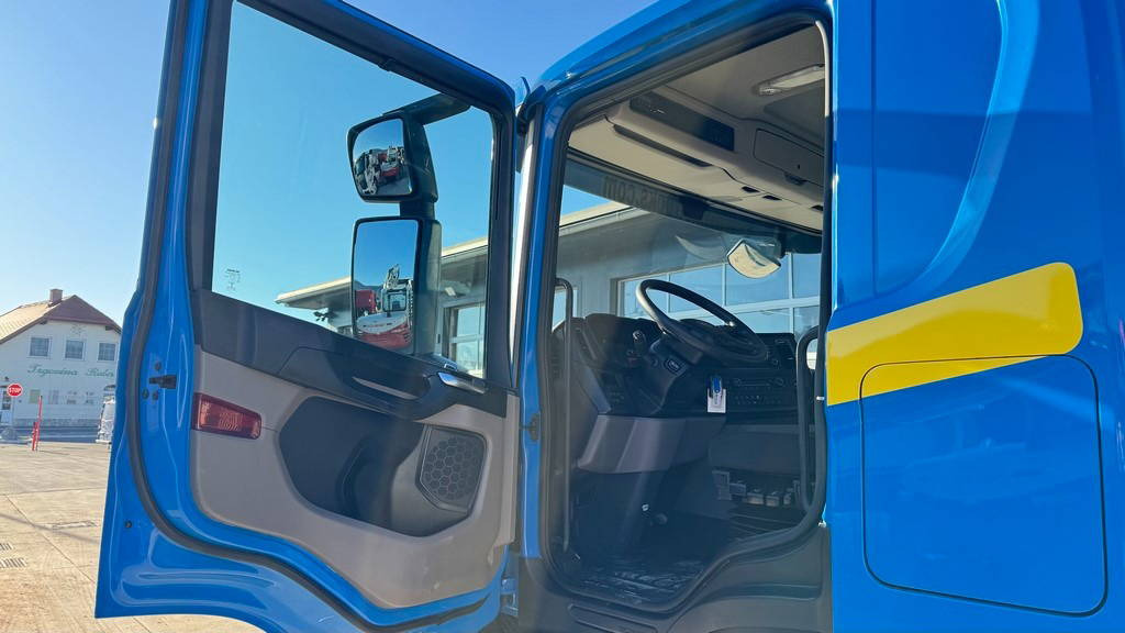 Leasing financiero de Scania P 360 6x2 palfinger abroll tipper - steering axle  leasing Scania P 360 6x2 palfinger abroll tipper - steering axle: foto 26