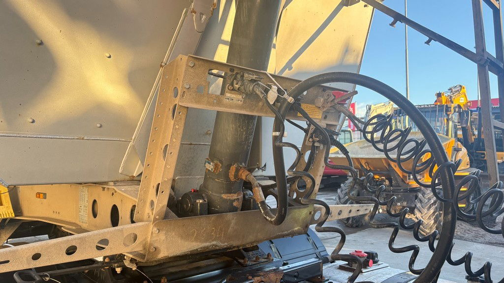 Schmitz Cargobull SCBS3D - elec. taurpaulin - Volquete semirremolque: foto 3 Schmitz Cargobull SCBS3D - elec. taurpaulin - Volquete semirremolque: foto 3