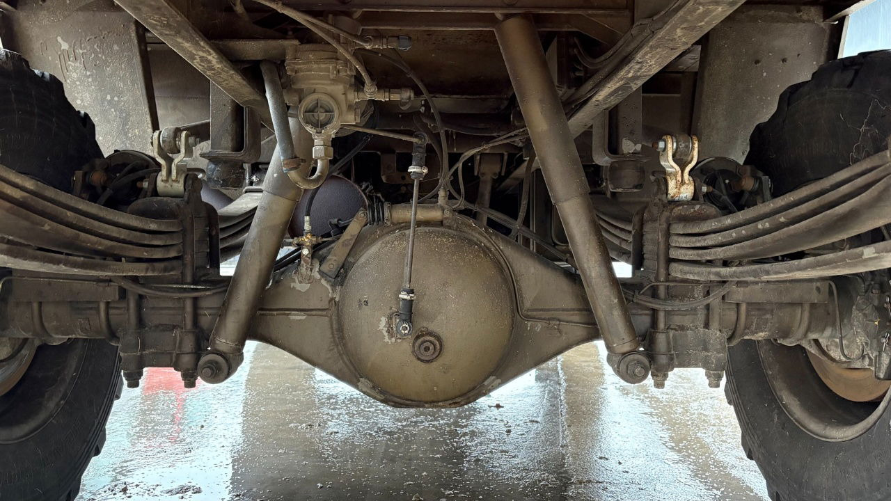 Camión lona Steyr 12M18 4X4 stake body - 62.000km: foto 9