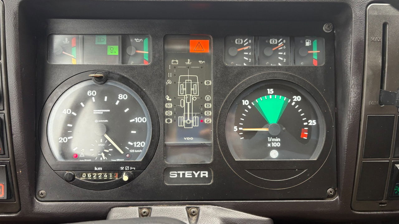 Camión lona Steyr 12M18 4X4 stake body - 62.000km: foto 19