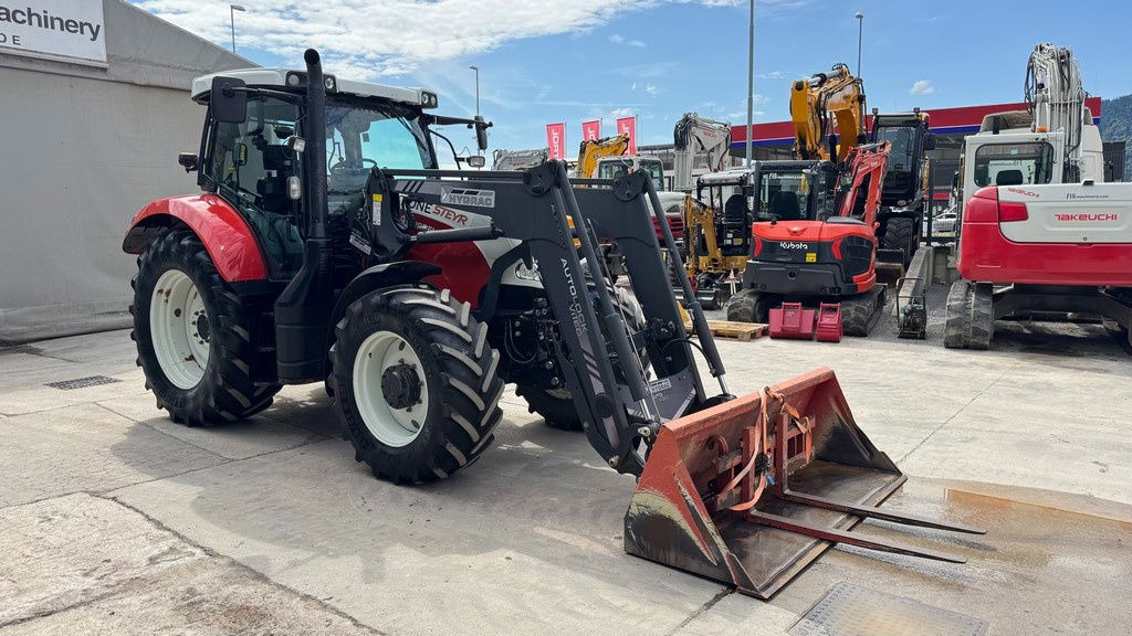 Steyr 6140 Profi 4x4 aut. arm + bucket - Tractor: foto 3 Steyr 6140 Profi 4x4 aut. arm + bucket - Tractor: foto 3