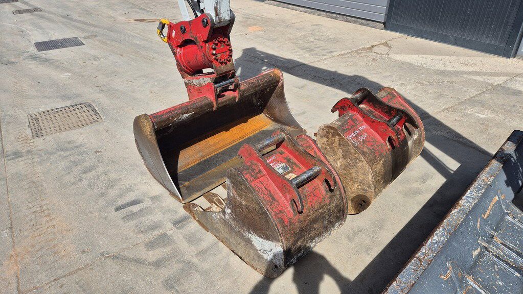 Takeuchi TB290-2 - Powertilt - 2023 Year - 1270 Hours - 3X Buckets - AS NEW - Miniexcavadora: foto 4 Takeuchi TB290-2 - Powertilt - 2023 Year - 1270 Hours - 3X Buckets - AS NEW - Miniexcavadora: foto 4
