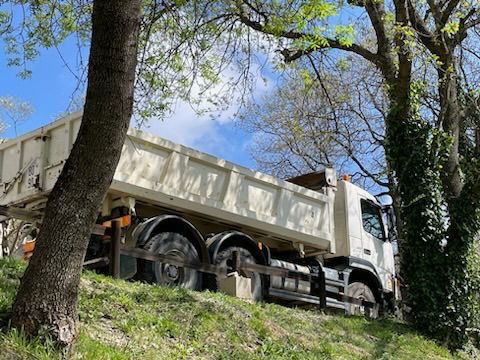 Volvo FM 400 6x4 bordmatic tipper - Volquete camión: foto 3 Volvo FM 400 6x4 bordmatic tipper - Volquete camión: foto 3