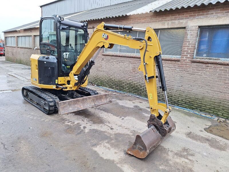 Caterpillar 302.7 - Miniexcavadora: foto 2 Caterpillar 302.7 - Miniexcavadora: foto 2