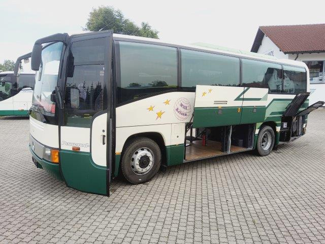 Mercedes Benz O 404 10 RH Besonders wenig Rost / Klima / IDEAL ALS WOHNBUS - Autocar, Autocaravana: foto 4 Mercedes Benz O 404 10 RH Besonders wenig Rost / Klima / IDEAL ALS WOHNBUS - Autocar, Autocaravana: foto 4