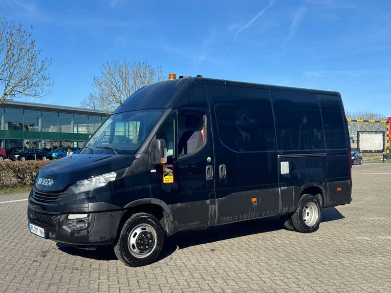 Iveco Daily 50C18 APK 26-08-2026 airco - Furgón: foto 2 Iveco Daily 50C18 APK 26-08-2026 airco - Furgón: foto 2