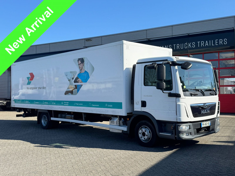 MAN TGL 12.220 - Camión caja cerrada: foto 1 MAN TGL 12.220 - Camión caja cerrada: foto 1