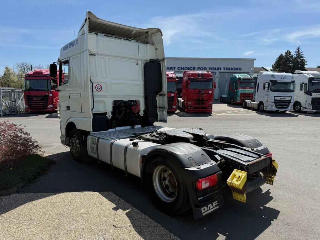 DAF XF510 EURO 6 - Cabeza tractora: foto 5 DAF XF510 EURO 6 - Cabeza tractora: foto 5
