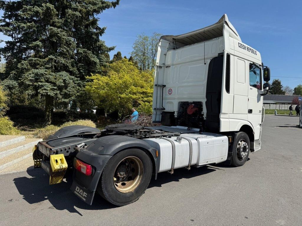 DAF XF510 EURO 6 - Cabeza tractora: foto 4 DAF XF510 EURO 6 - Cabeza tractora: foto 4