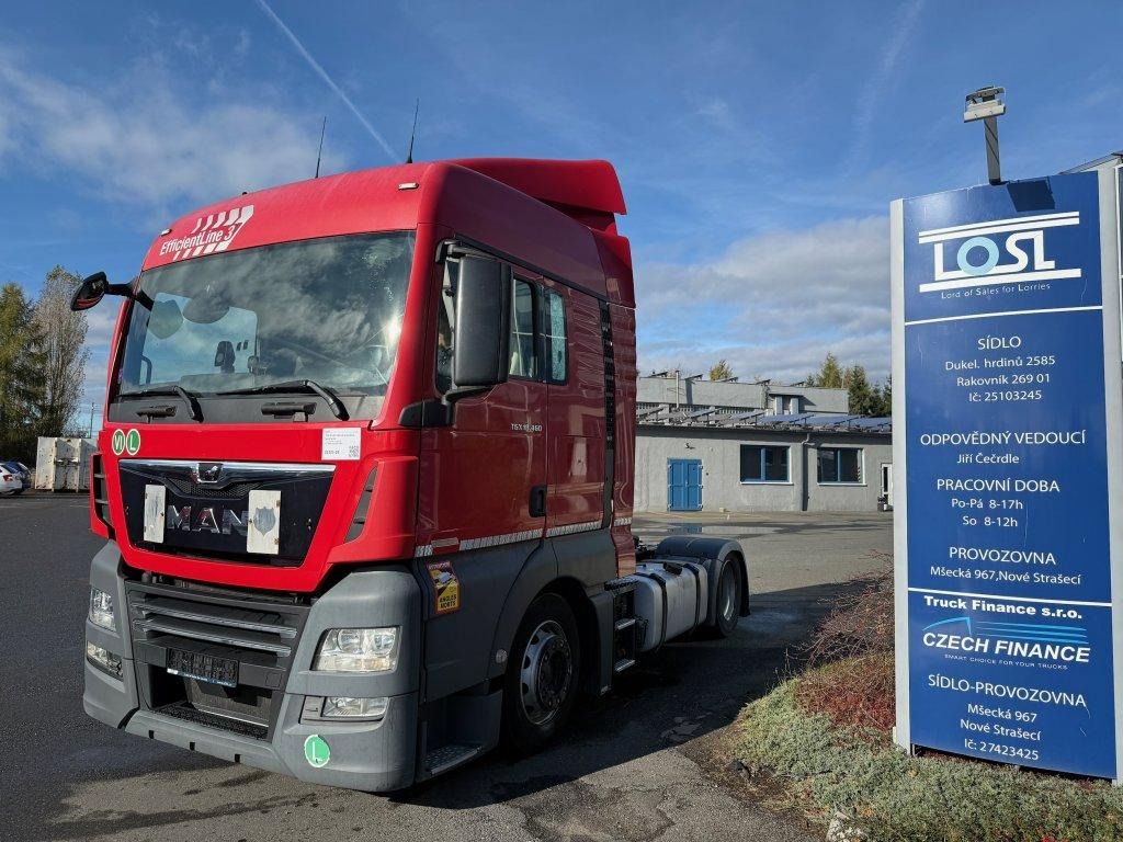 MAN TGX18.460 EURO 6 MEGA/lowdeck NEW TACHO RETARDER - Cabeza tractora: foto 1 MAN TGX18.460 EURO 6 MEGA/lowdeck NEW TACHO RETARDER - Cabeza tractora: foto 1