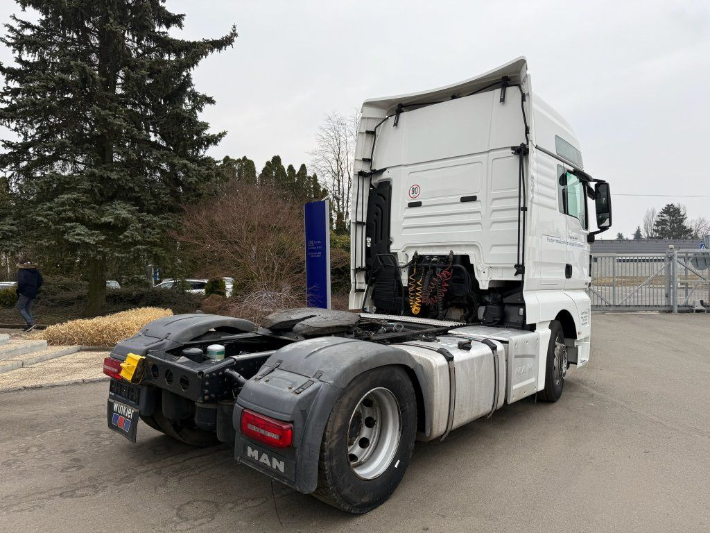 MAN TGX18.460 EURO 6 festsitzender Motor - Cabeza tractora: foto 4 MAN TGX18.460 EURO 6 festsitzender Motor - Cabeza tractora: foto 4