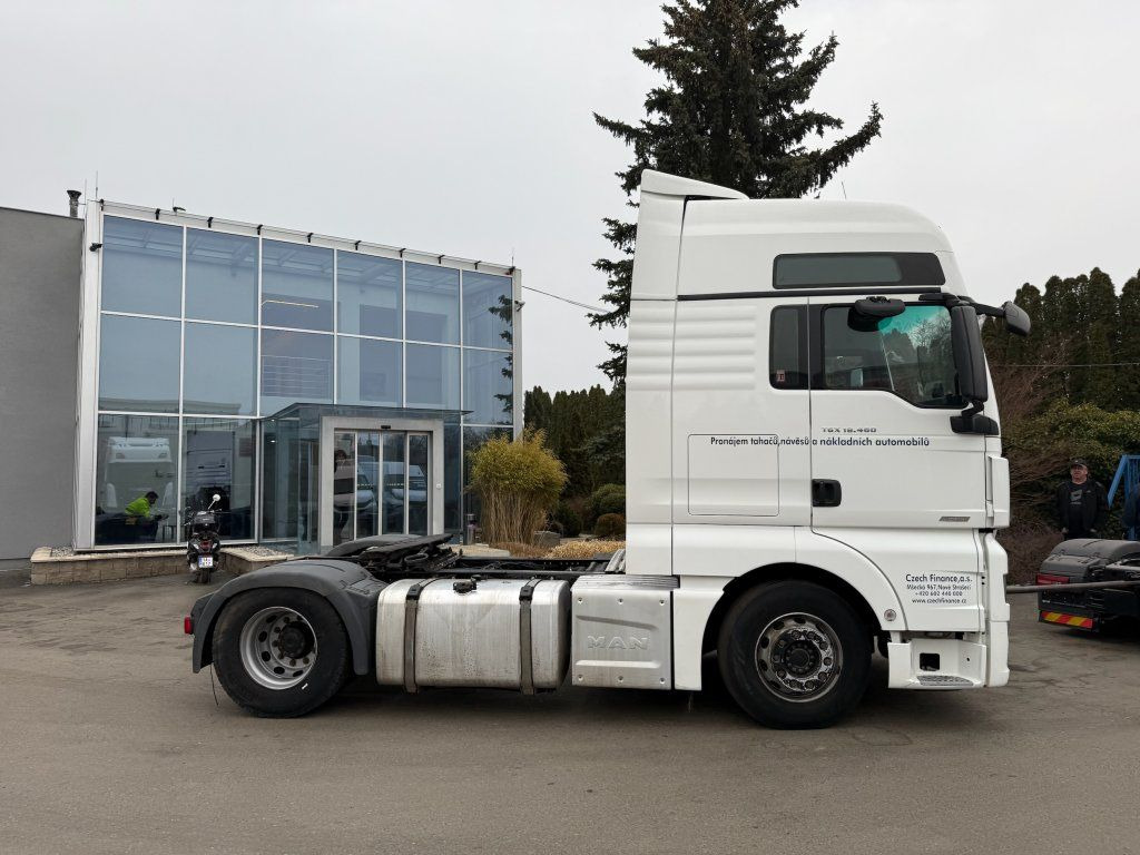 MAN TGX18.460 EURO 6 festsitzender Motor - Cabeza tractora: foto 3 MAN TGX18.460 EURO 6 festsitzender Motor - Cabeza tractora: foto 3