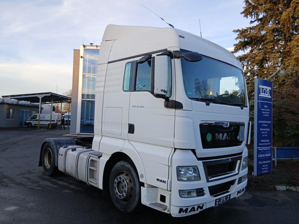 MAN TGX18.480 XLX Euro 5 EEV standard manual - Cabeza tractora: foto 3 MAN TGX18.480 XLX Euro 5 EEV standard manual - Cabeza tractora: foto 3
