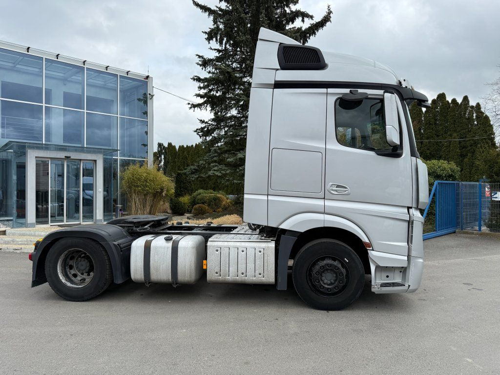 Mercedes-Benz 1845 Actros EURO 6 Retarder - Cabeza tractora: foto 3 Mercedes-Benz 1845 Actros EURO 6 Retarder - Cabeza tractora: foto 3