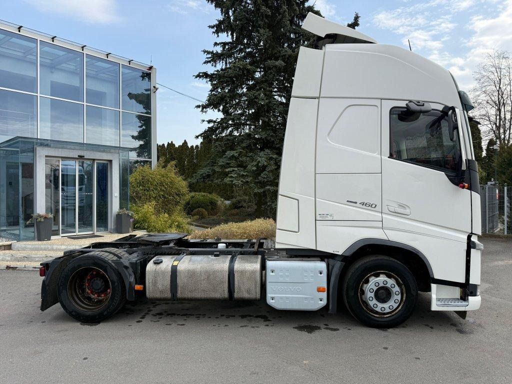 Volvo FH460 EURO 6 MEGA/lowdeck - Cabeza tractora: foto 3 Volvo FH460 EURO 6 MEGA/lowdeck - Cabeza tractora: foto 3