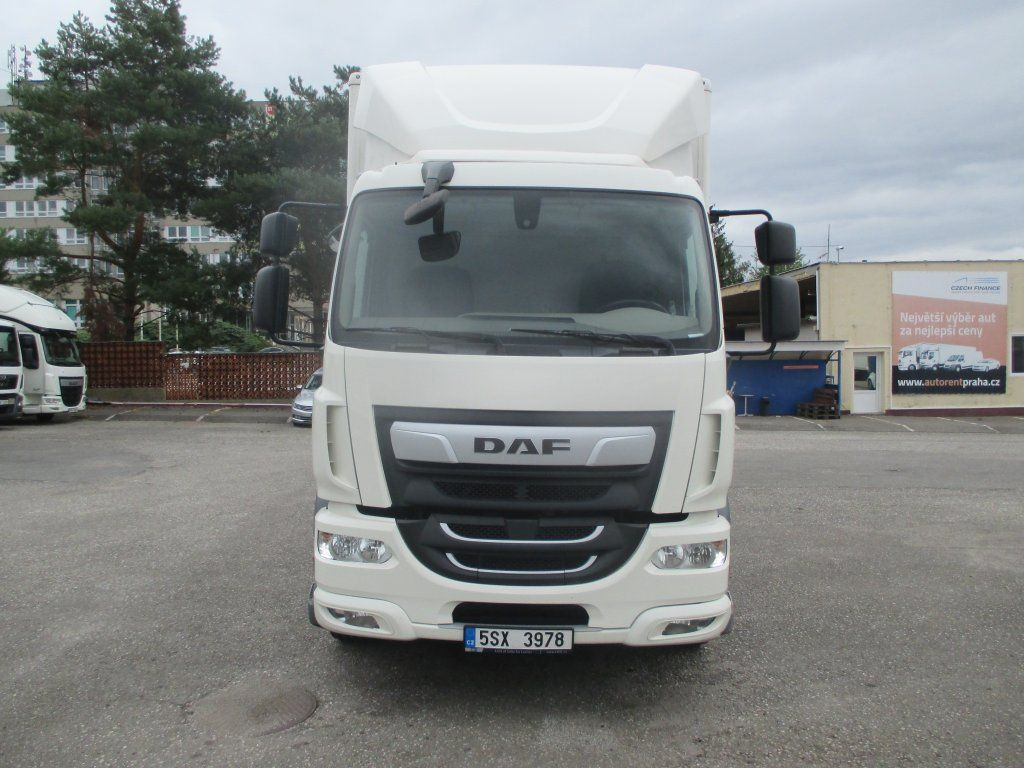 DAF 18.290 - Camión caja cerrada: foto 2 DAF 18.290 - Camión caja cerrada: foto 2