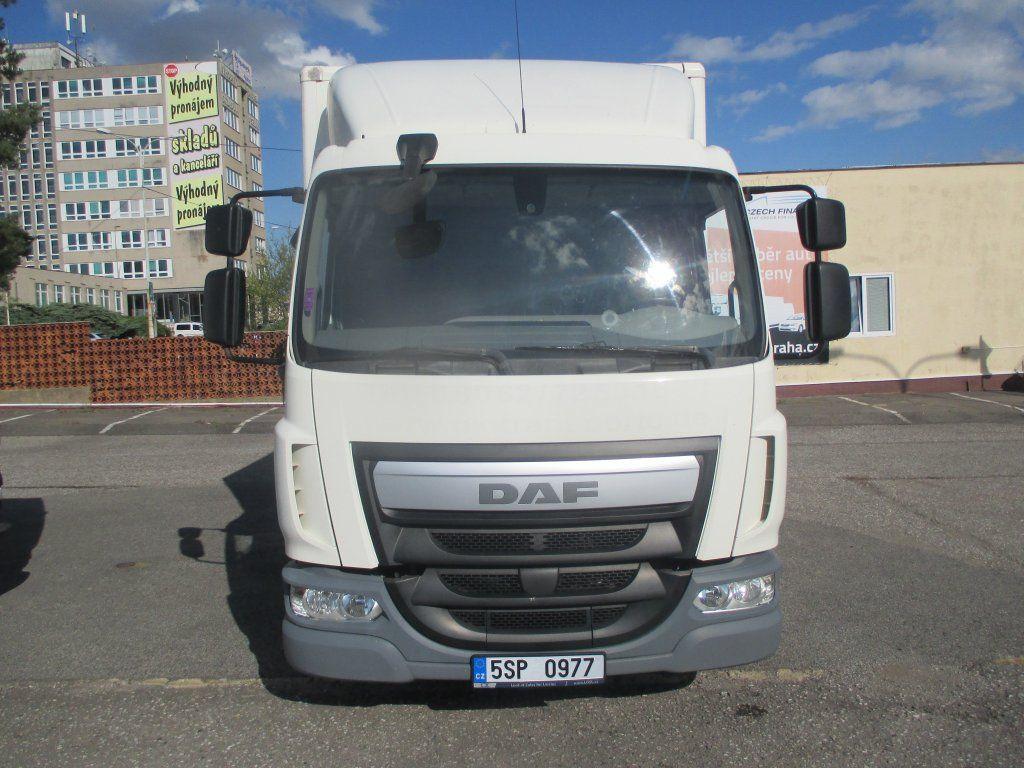 DAF LF 180 mit LBW - Furgoneta: foto 2 DAF LF 180 mit LBW - Furgoneta: foto 2