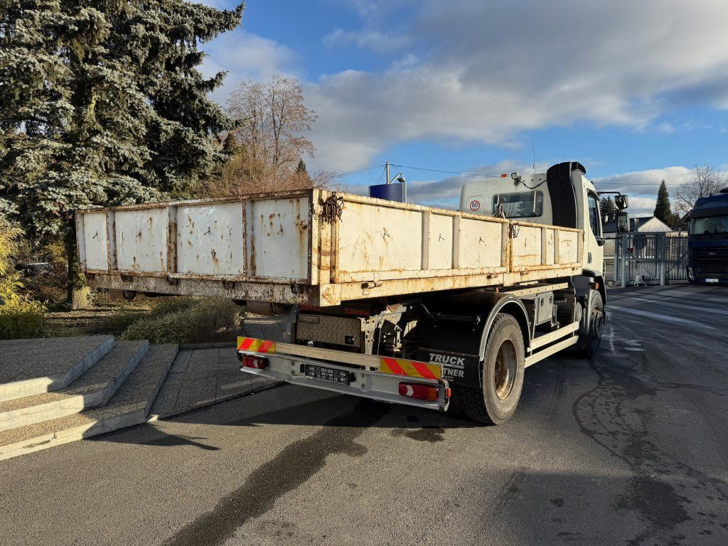 DAF LF55.220 - Multibasculante camión: foto 4 DAF LF55.220 - Multibasculante camión: foto 4