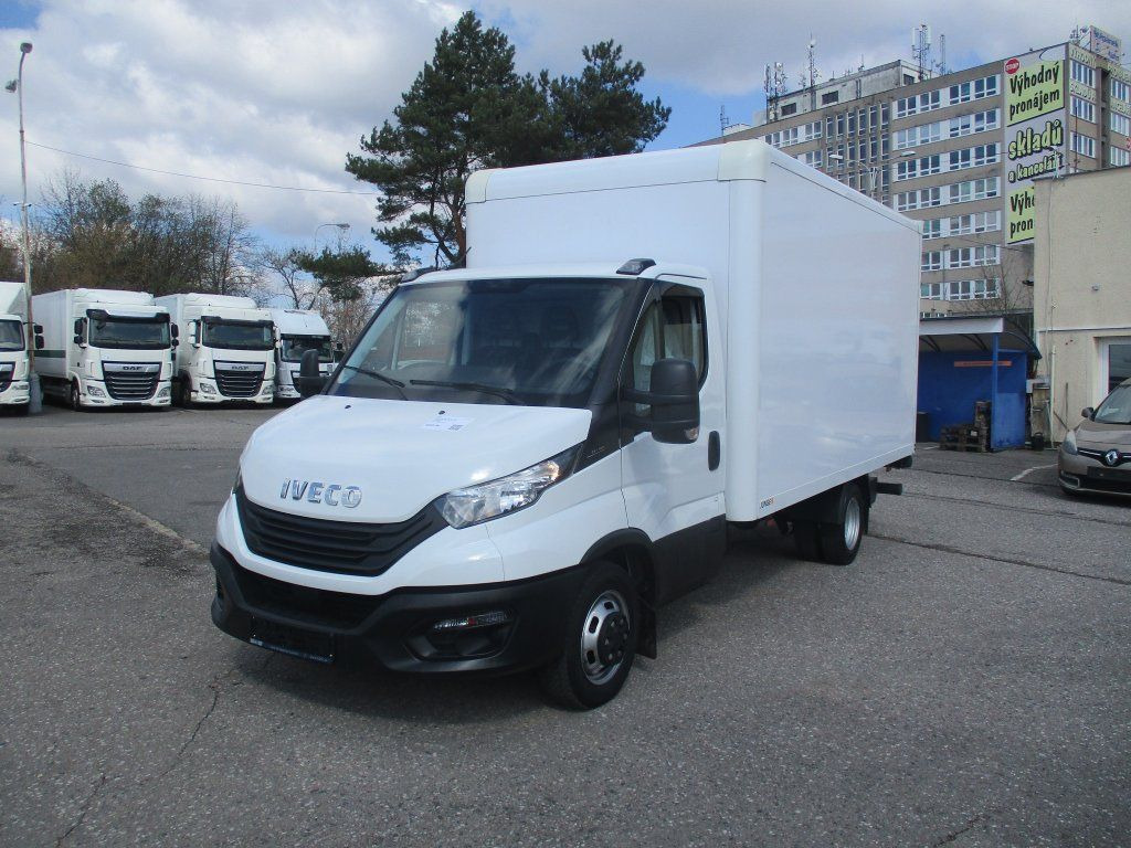 Iveco 35C16 Daily,2.3L Palfinger - Furgoneta: foto 1 Iveco 35C16 Daily,2.3L Palfinger - Furgoneta: foto 1