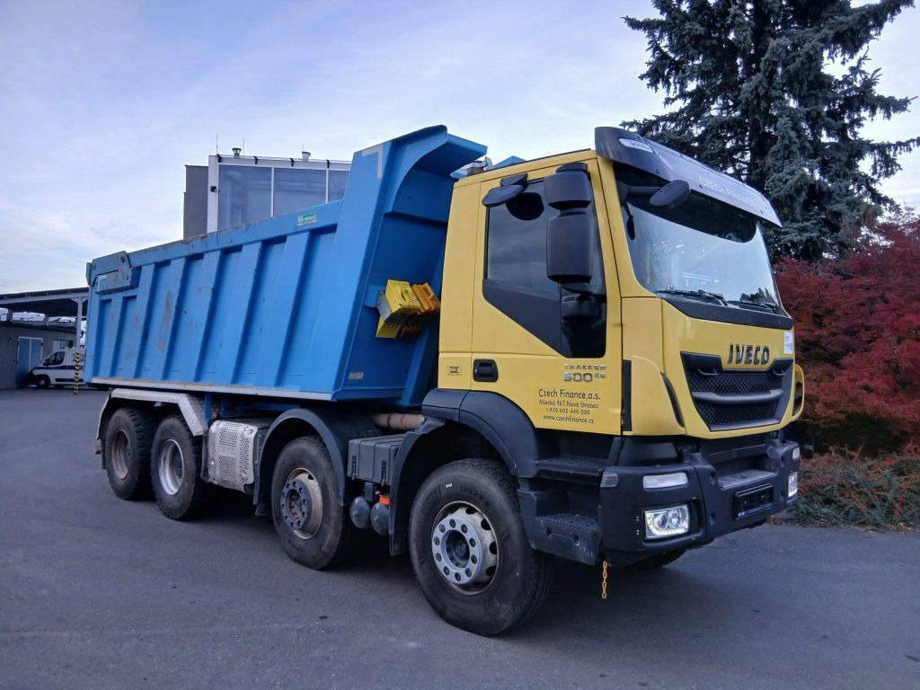 Iveco 410T50 8x4 S1 EURO 6 - Volquete camión: foto 2 Iveco 410T50 8x4 S1 EURO 6 - Volquete camión: foto 2