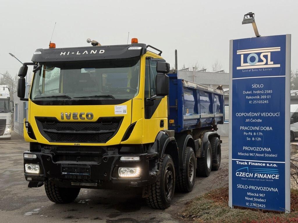 Iveco AD340T45 Trakker 8x4 Euro 6 - Volquete camión: foto 4 Iveco AD340T45 Trakker 8x4 Euro 6 - Volquete camión: foto 4