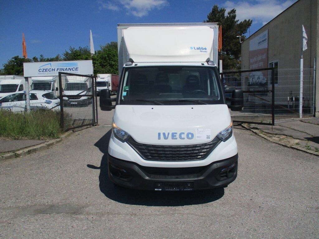 Iveco Daily 35C16 3.0 - Furgoneta: foto 2 Iveco Daily 35C16 3.0 - Furgoneta: foto 2