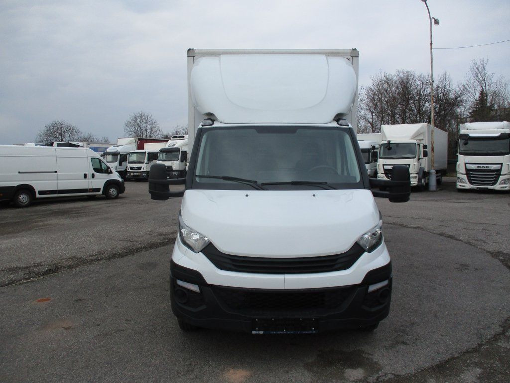 Iveco Daily 35C16 - Furgoneta: foto 2 Iveco Daily 35C16 - Furgoneta: foto 2