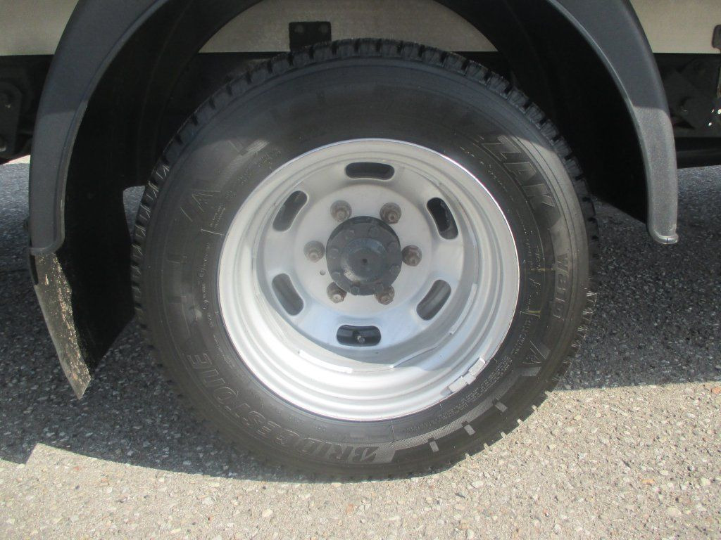 Leasing financiero de Iveco Daily 35C16 leasing Iveco Daily 35C16: foto 11 Leasing financiero de Iveco Daily 35C16 leasing Iveco Daily 35C16: foto 11