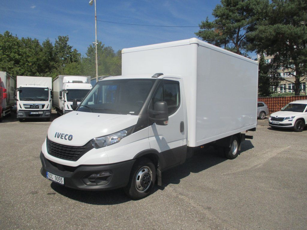 Iveco Daily 35C16 - Furgoneta: foto 1 Iveco Daily 35C16 - Furgoneta: foto 1