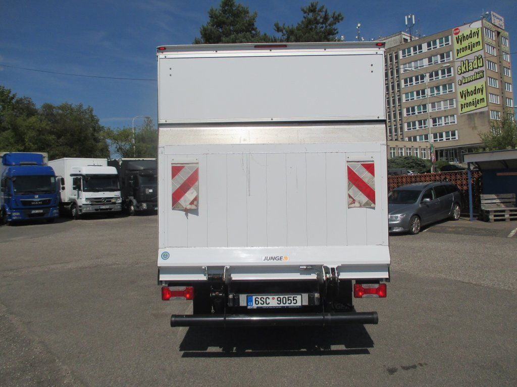 Iveco Daily 35C16 - Furgoneta: foto 5 Iveco Daily 35C16 - Furgoneta: foto 5