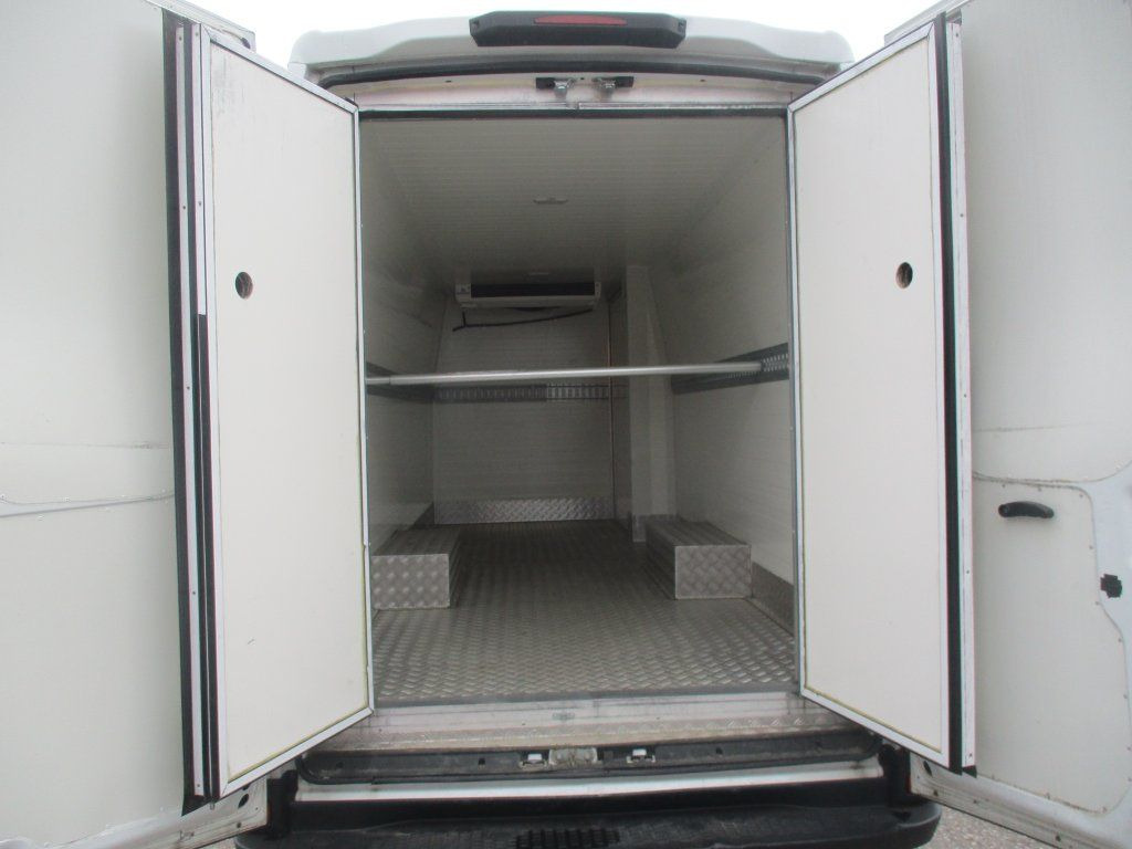 Iveco Daily 35C16 - Frigorífico furgoneta: foto 5 Iveco Daily 35C16 - Frigorífico furgoneta: foto 5