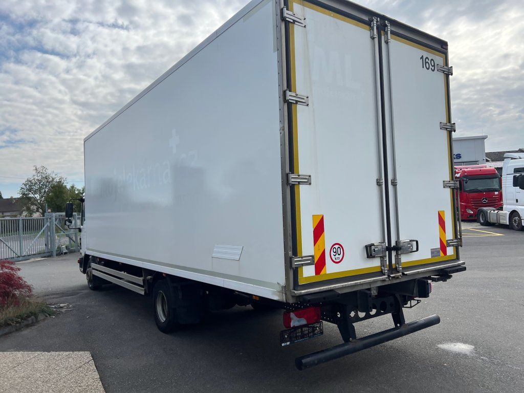 MAN TGL12.220 EURO 6 Carrier Xarios 600 - Frigorífico camión: foto 5 MAN TGL12.220 EURO 6 Carrier Xarios 600 - Frigorífico camión: foto 5