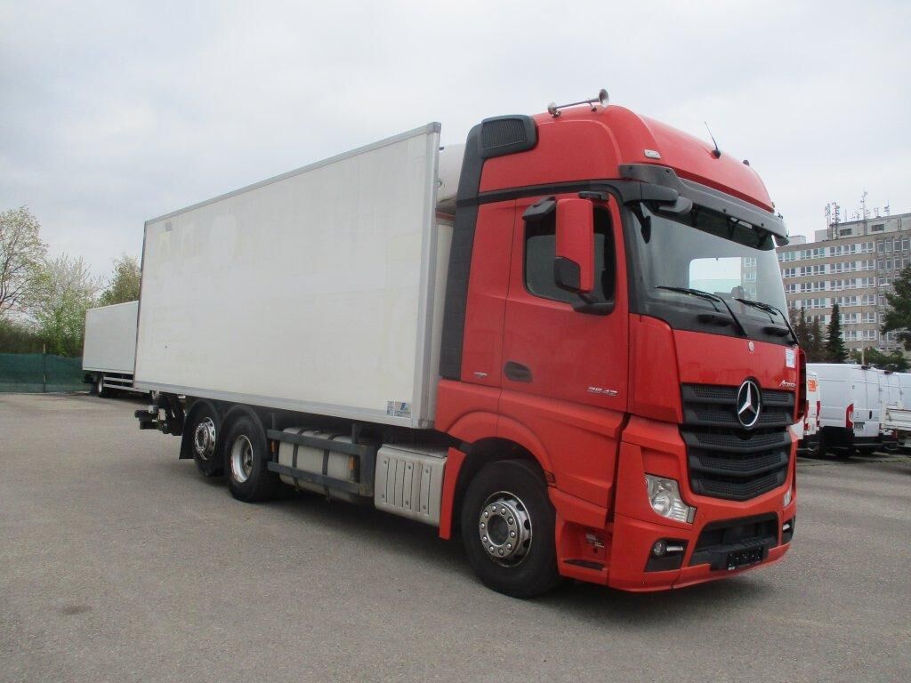 Mercedes-Benz Actros 2542 6x2 - Frigorífico camión: foto 3 Mercedes-Benz Actros 2542 6x2 - Frigorífico camión: foto 3