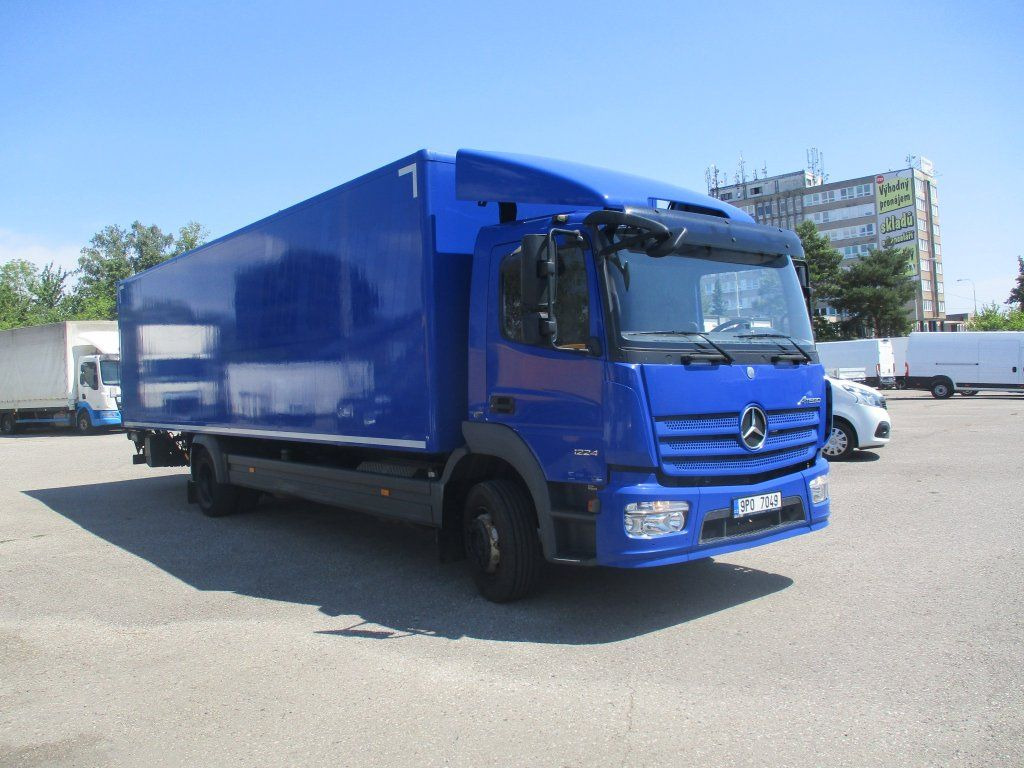 Mercedes-Benz Atego 1224 mit LBW - Frigorífico camión: foto 2 Mercedes-Benz Atego 1224 mit LBW - Frigorífico camión: foto 2