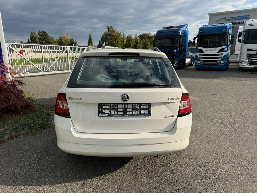 Skoda 1,4TDi kombi - Coche familiar: foto 5 Skoda 1,4TDi kombi - Coche familiar: foto 5
