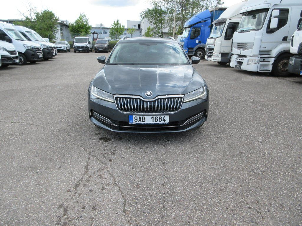 Skoda 2.0 Tdi Style - Coche familiar: foto 4 Skoda 2.0 Tdi Style - Coche familiar: foto 4